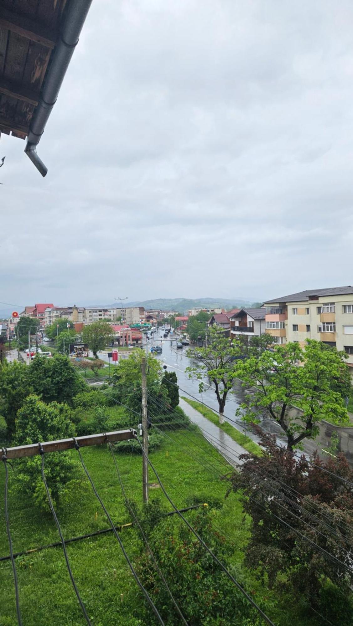 Simona Apartment Curtea de Argeş Exterior foto